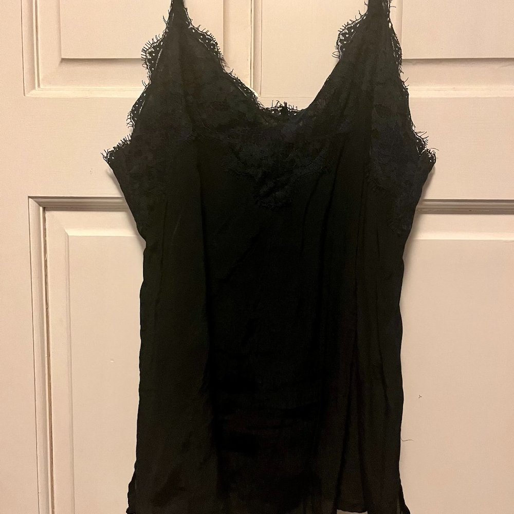 Abercrombie black camisole with eyelash lace